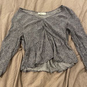 Hollister long sleeve top blue and white floral